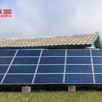 A large solar panel in a rural area of Myongchon, North Hamgyong Province. <a href="https://www.facebook.com/dprk360/photos/a.238142196309616.1073741845.211159445674558/300586536731848/?type=3&theater" target="_blank">Original photo</a> North Korea solar panel